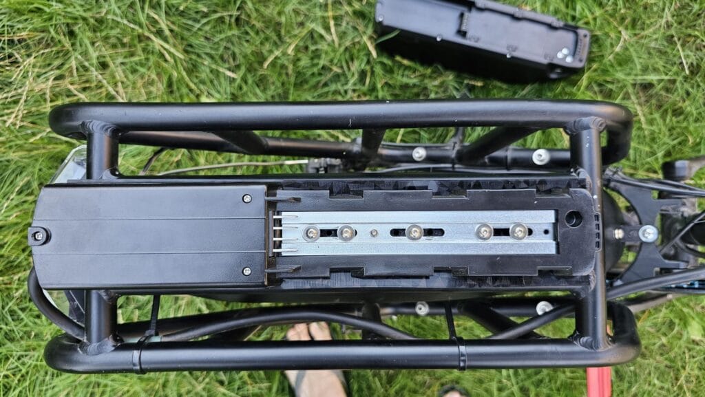 Engwe Engine Pro Extra Battery mount for rear rack – Pirate's Eshop